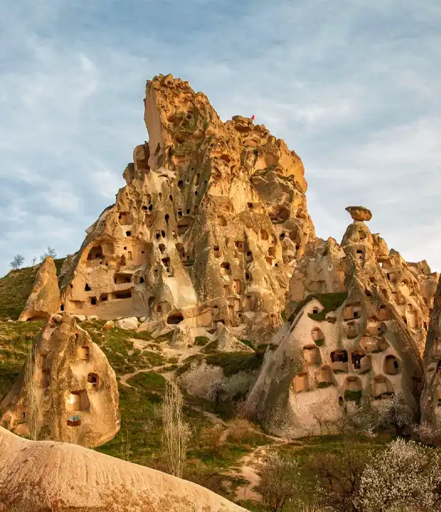 Cruise the Bosphorus