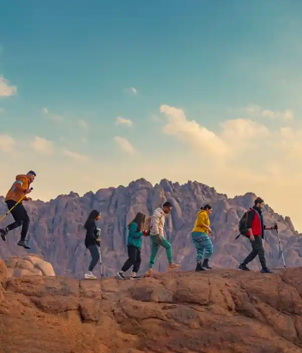 Pray at Masjid Al-Nabawi