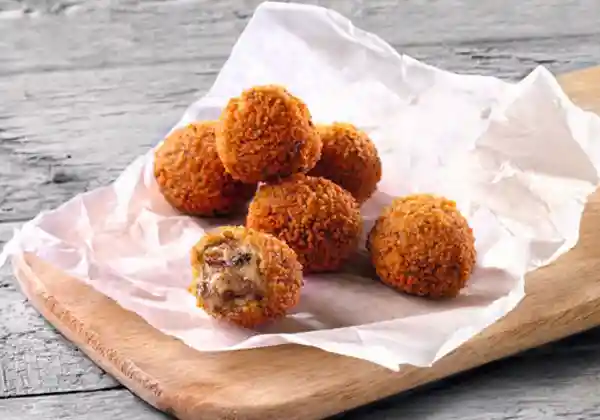 Halal Bitterballen (Vegetarian/Halal Version)