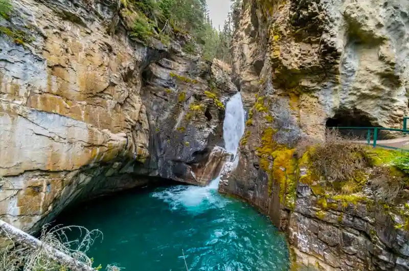 Johnston Canyon