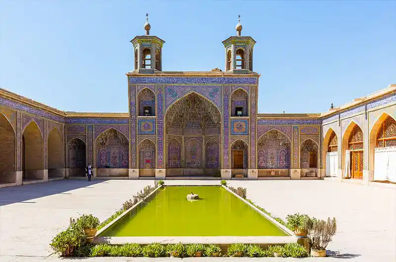 Nasir al-Mulk Mosque