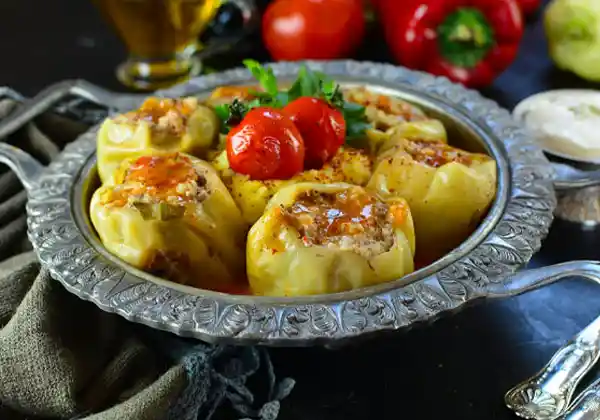 Sogan-Dolma