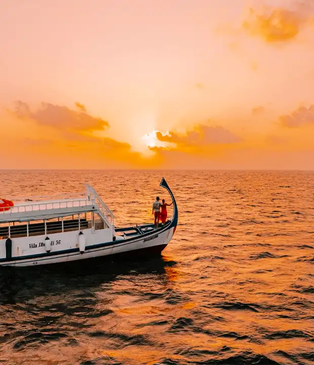 Visit the Old Friday Mosque in Malé