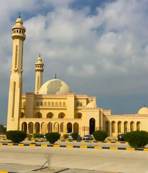 Relax at Al Dar Islands